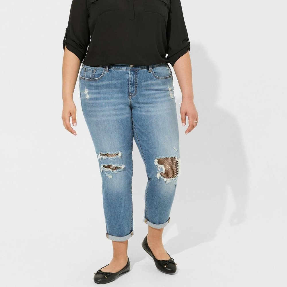 NWT Torrid Boyfriend Ankle Vintage Fit Short Length